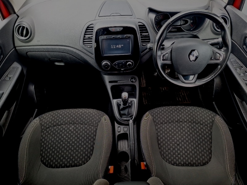 Used Renault Captur 2017 for sale - 77644346: Photo 2