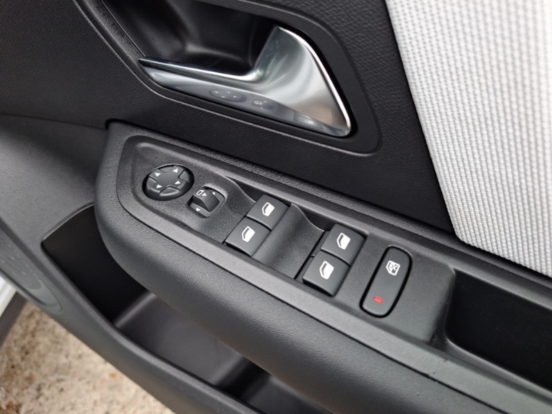 Used Citroen C4 2025 for sale - 76309042: Photo 12