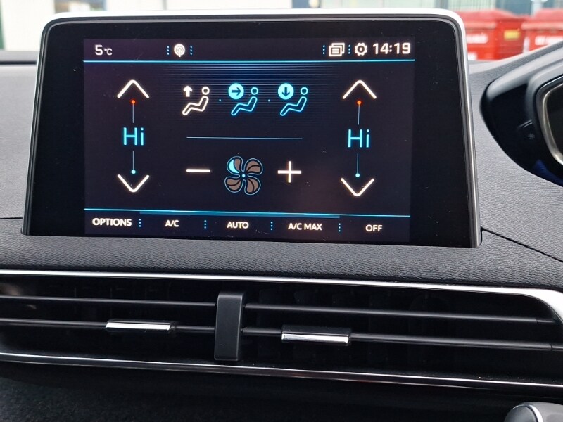 Used Peugeot 3008 2018 for sale - 77265555: Photo 19