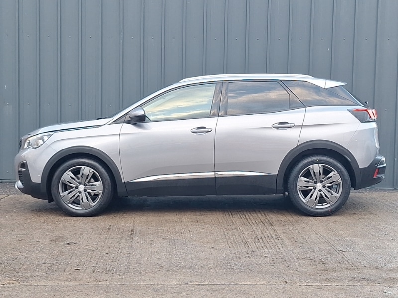 Used Peugeot 3008 2018 for sale - 77265555: Photo 4