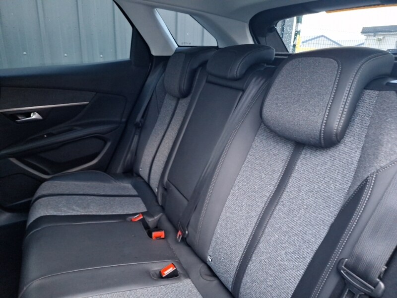 Used Peugeot 3008 2018 for sale - 77265555: Photo 6