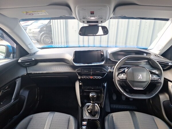 Used Peugeot 2008 2021 for sale - 76301889: Photo 2