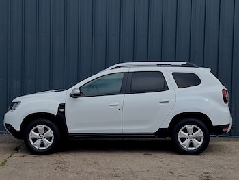 Used Dacia Duster 2019 for sale - 79517163: Photo