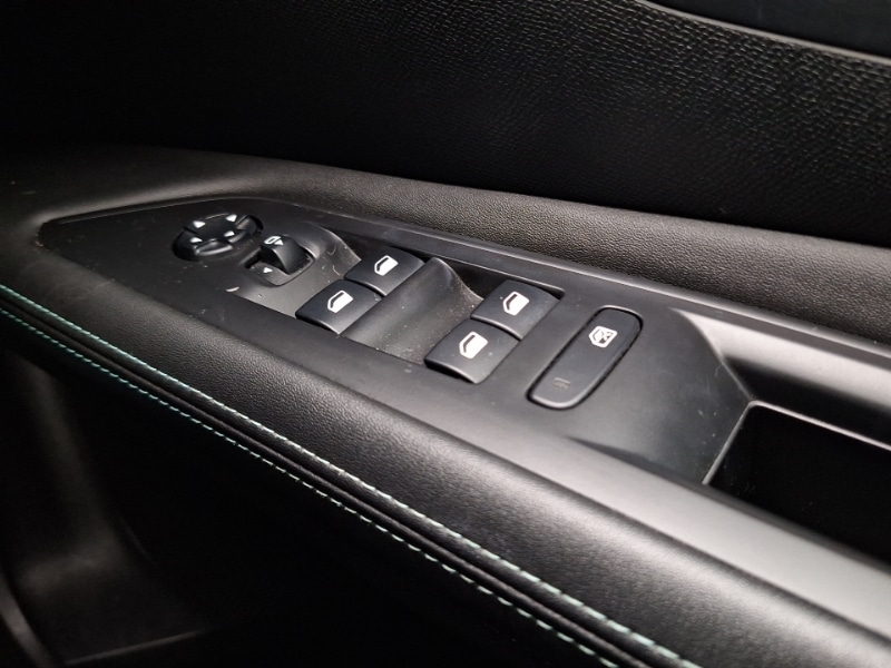 Used Peugeot 3008 2021 for sale - 76325789: Photo 11