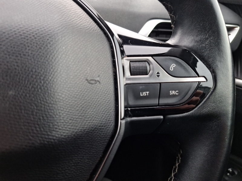 Used Peugeot 3008 2021 for sale - 76325789: Photo 14