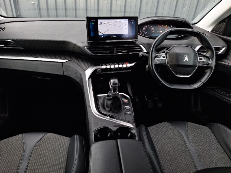 Used Peugeot 3008 2021 for sale - 76325789: Photo 2