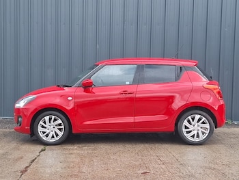 Used Suzuki Swift 2021 for sale - 78546619: Photo
