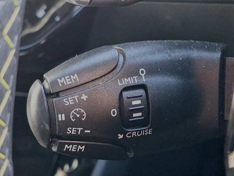 Used Peugeot 2008 2022 for sale - 77881825: Photo 18