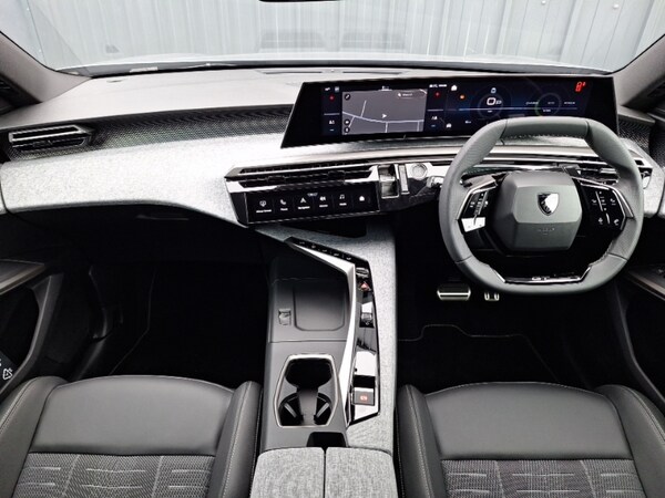 Used Peugeot 5008 2025 for sale - 76208557: Photo 2
