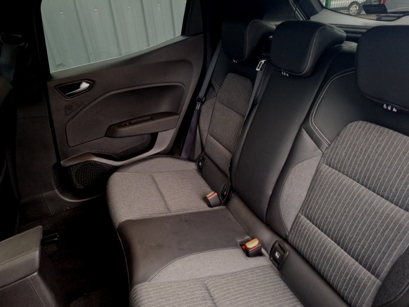 Used Renault Clio 2022 for sale - 76970619: Photo 6