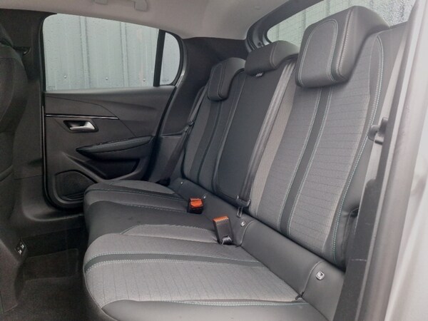Used Peugeot 208 2022 for sale - 76213167: Photo 6
