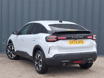 Used Citroen C4 2025 for sale - 76264843: Photo