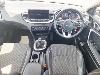 Used Kia Ceed 2022 for sale - 78642678: Photo