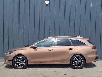 Used Kia Ceed 2022 for sale - 78642678: Photo