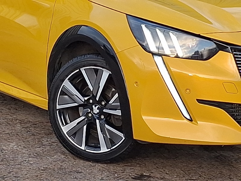 Used Peugeot 208 2023 for sale - 76816374: Photo 9