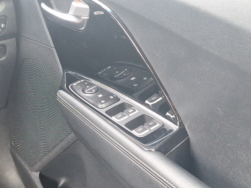 Used Kia Niro 2020 for sale - 77130224: Photo 11