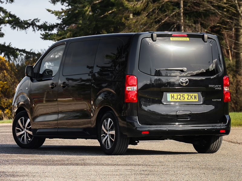 Used Toyota PROACE CITY Verso 2025 for sale - 78187332: Photo 3