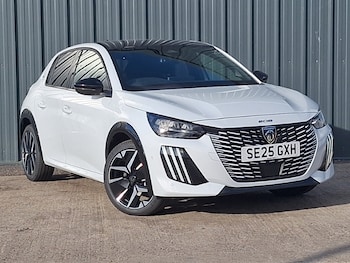 Peugeot - 208