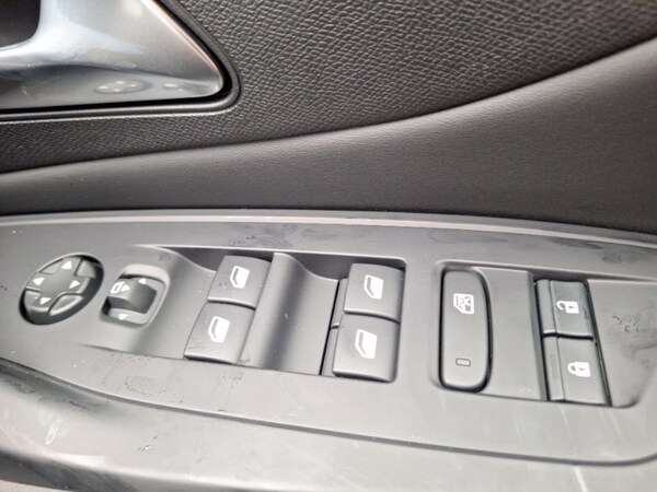 Used Peugeot 308 2025 for sale - 76213122: Photo 12