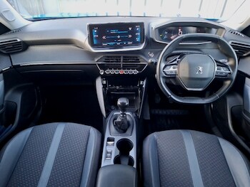 Used Peugeot 2008 2020 for sale - 77020714: Photo