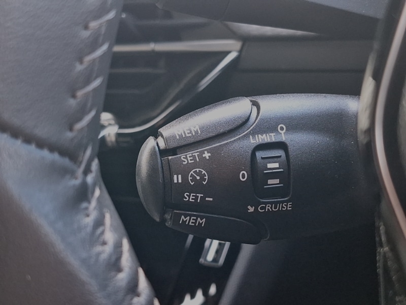 Used Peugeot 2008 2023 for sale - 77644358: Photo 17