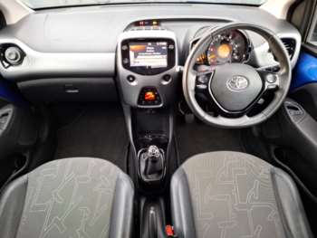Used Toyota AYGO 2018 for sale - 74749914: Photo