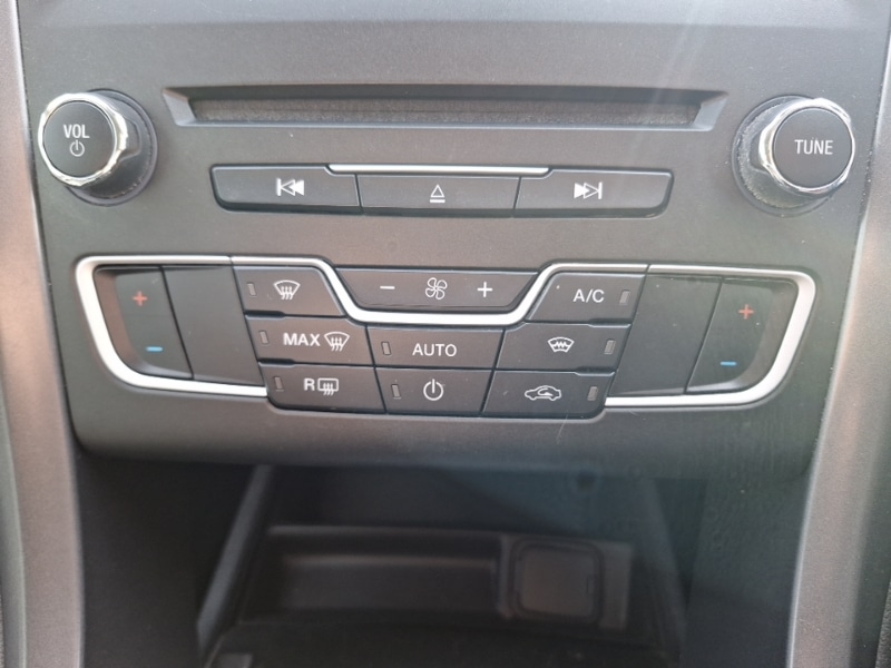 Used Ford Mondeo 2016 for sale - 77874238: Photo 15