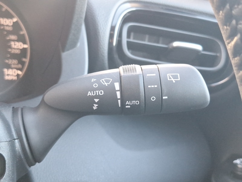 Used Mazda Mazda2 HYBRID 2024 for sale - 76920219: Photo 19