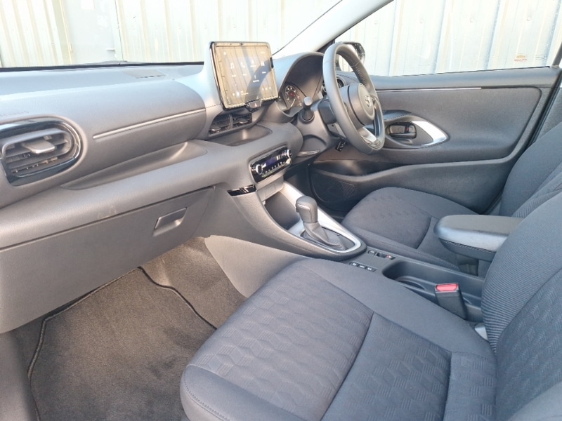 Used Mazda Mazda2 HYBRID 2024 for sale - 76920219: Photo 5