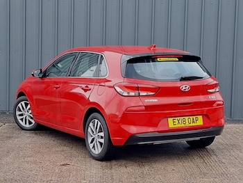 Used Hyundai i30 2018 for sale - 77678158: Photo