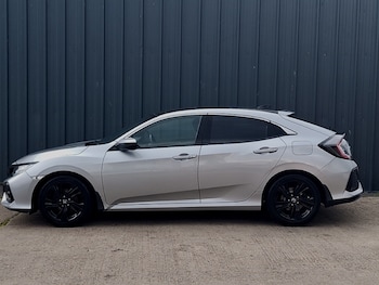 Used Honda Civic 2018 for sale - 79126729: Photo