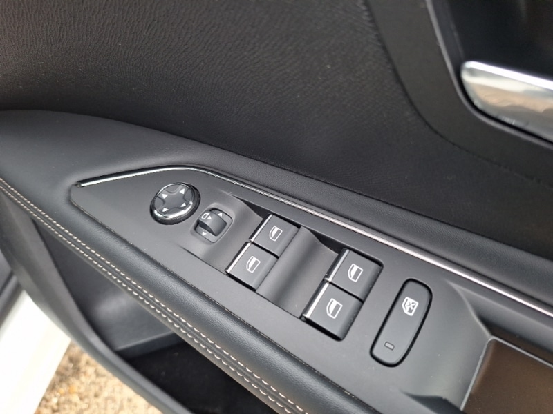 Used Peugeot 3008 2022 for sale - 76478406: Photo 12