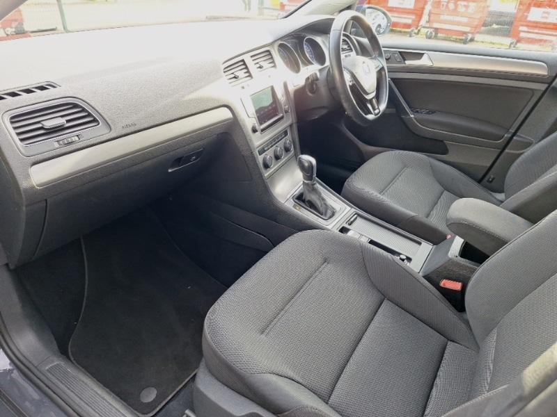 Used Volkswagen Golf 2016 for sale - 76741616: Photo 5