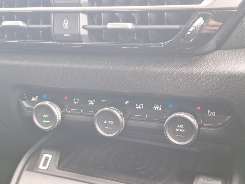 Used Citroen C4 2021 for sale - 76213535: Photo 12