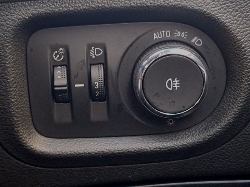 Used Vauxhall Astra 2020 for sale - 77228841: Photo 15