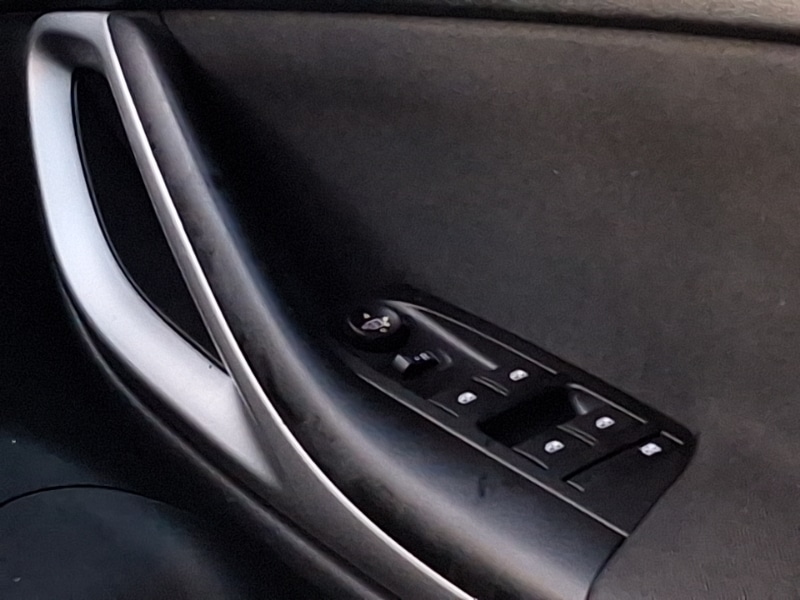 Used Vauxhall Astra 2019 for sale - 76613904: Photo 11