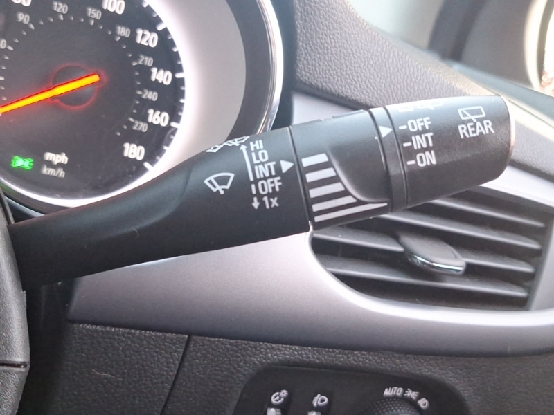 Used Vauxhall Astra 2019 for sale - 76613904: Photo 18