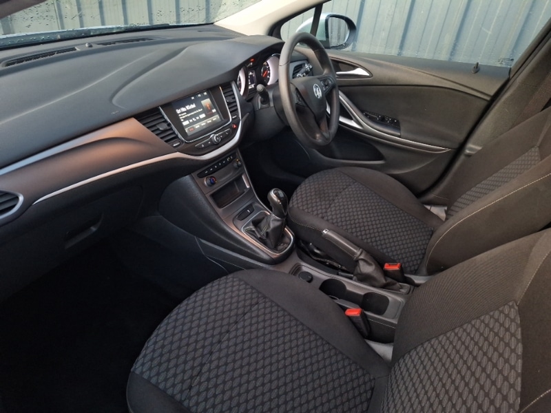 Used Vauxhall Astra 2019 for sale - 76613904: Photo 5