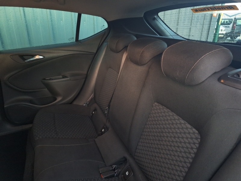 Used Vauxhall Astra 2019 for sale - 76613904: Photo 6