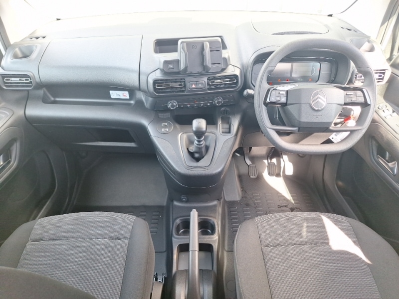 Used Citroen Berlingo 2025 for sale - 76435353: Photo 2