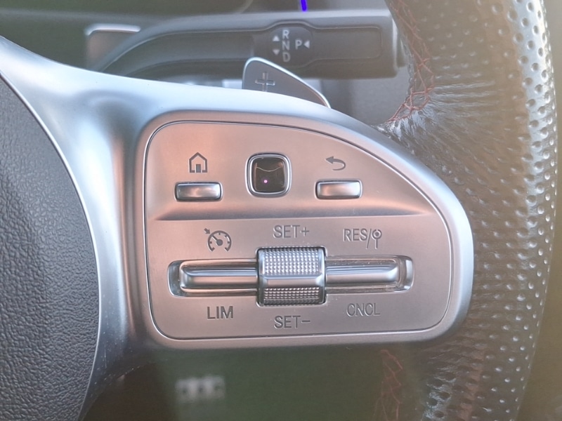 Used Mercedes-Benz GLB 2021 for sale - 76471435: Photo 13