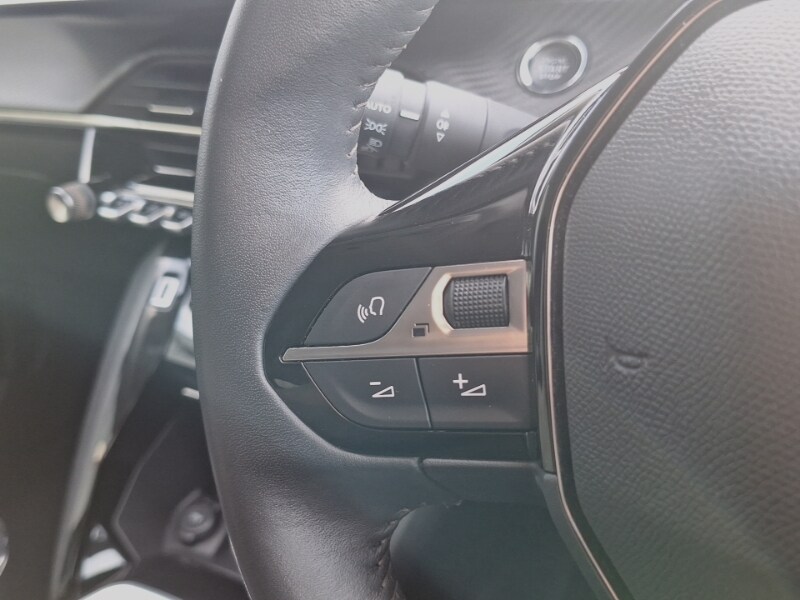 Used Peugeot 208 2022 for sale - 77682304: Photo 14