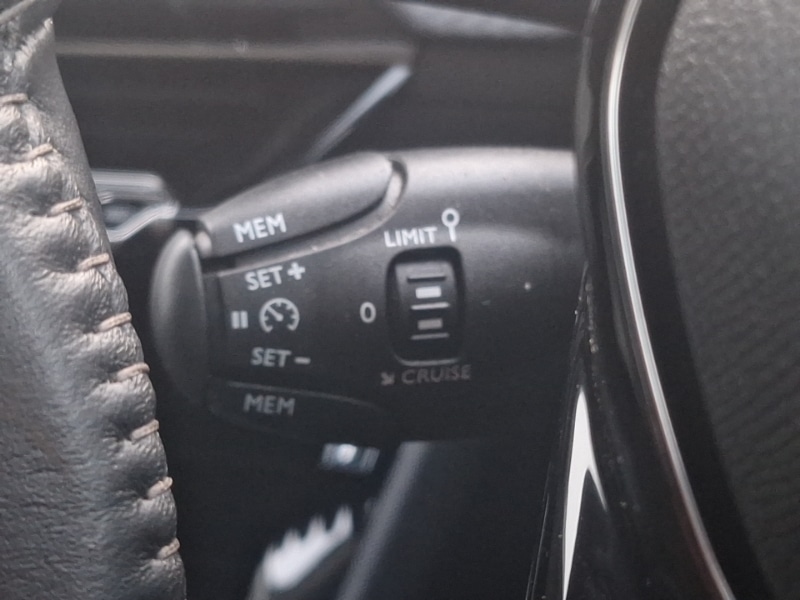 Used Peugeot 2008 2022 for sale - 77047269: Photo 14