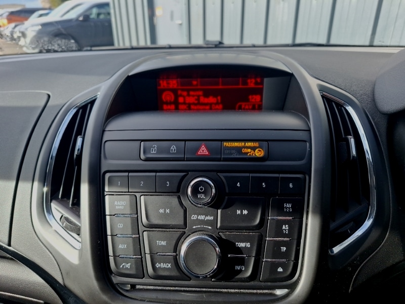 Used Vauxhall Zafira 2017 for sale - 77939169: Photo 10