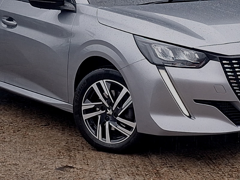 Used Peugeot 208 2022 for sale - 76465391: Photo 9