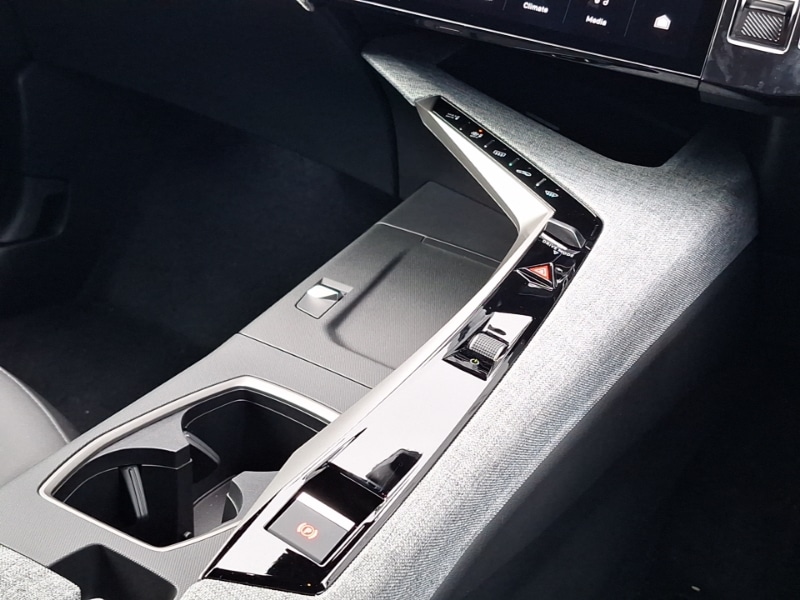 Used Peugeot 3008 2025 for sale - 77767241: Photo 10