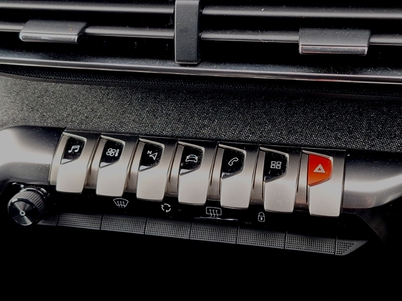 Used Peugeot 3008 2017 for sale - 78071228: Photo 11