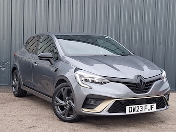Used Renault Clio 2023 for sale - 76187914: Photo