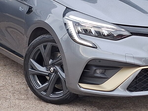 Used Renault Clio 2023 for sale - 76187914: Photo 9