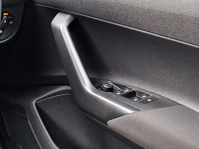 Used Volkswagen Taigo 2023 for sale - 78126076: Photo 11